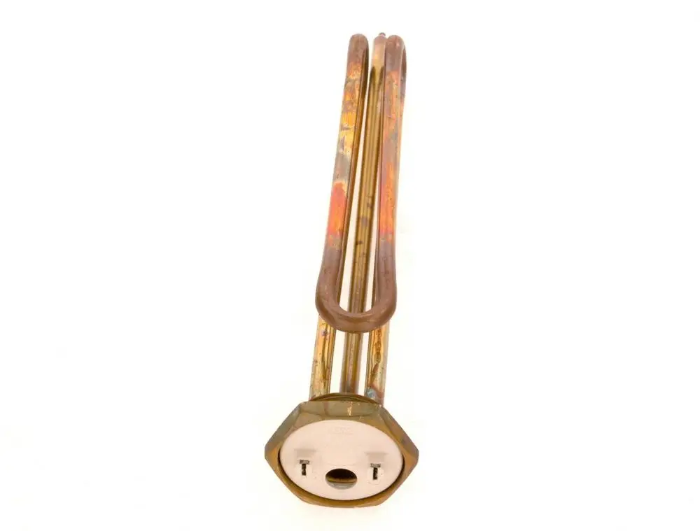 Heizelement von Bosch, mit zwei metallischen Anschlüssen und gebogenen Rohren, auf einem weißen Hintergrund. Rovierte Oberfläche weist Gebrauchsspuren auf.